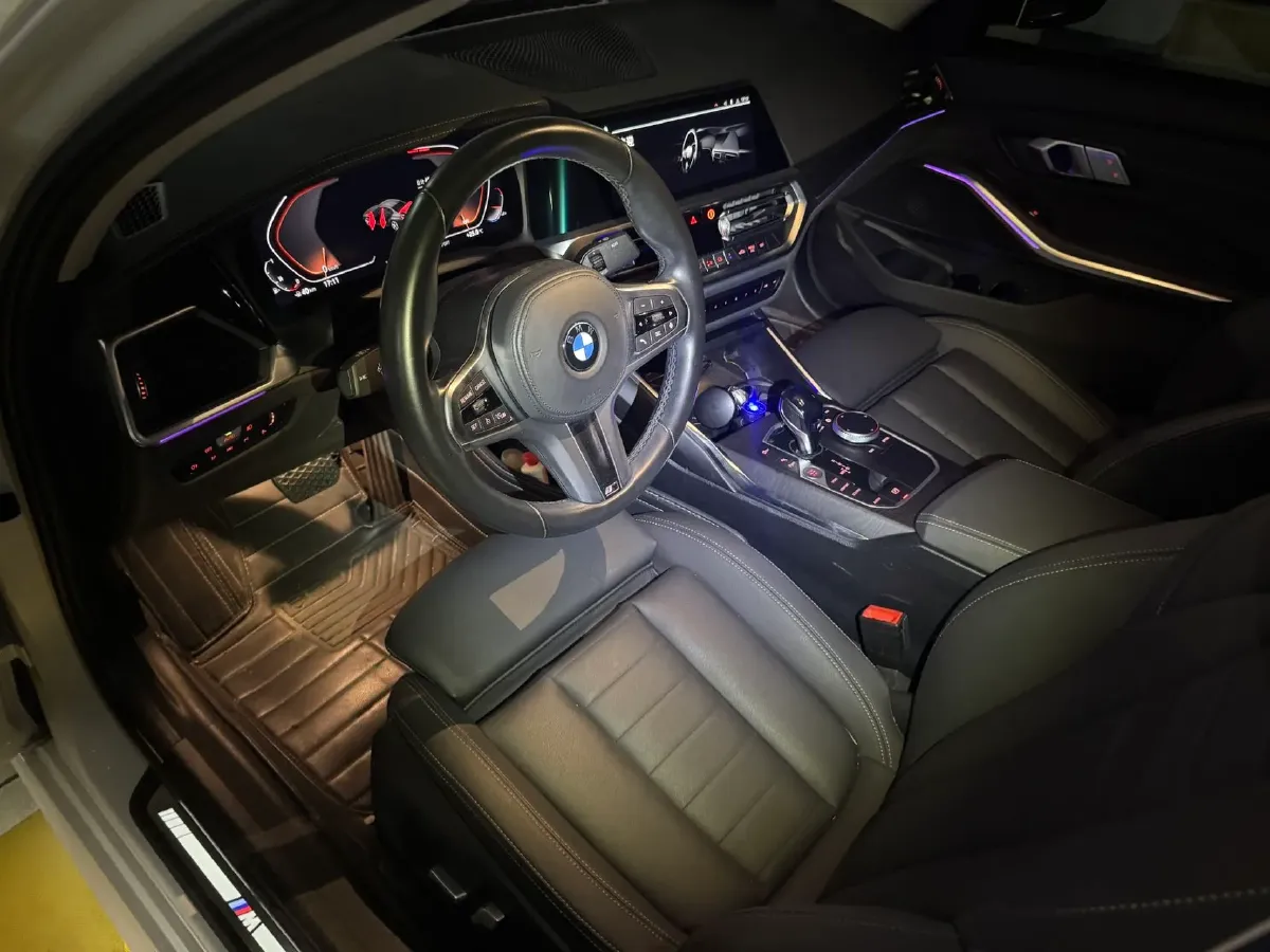 2021 BMW 3 Series 2.0T 184HP L4 8AT,autocango,china used car exporter,china ev exporter,chinese used car exporter,chinese used ev exporter