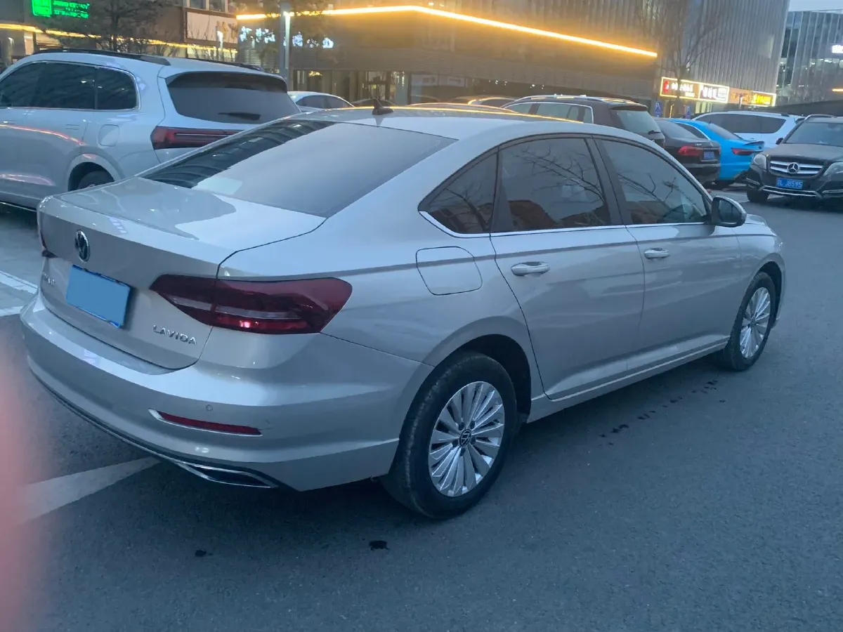 2021 Volkswagen Lavida 1.5L 113HP L4 6AT,autocango,china used car exporter,china ev exporter,chinese used car exporter,chinese used ev exporter