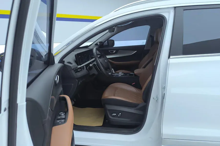 2022 Chery Tiggo 7 1.5T 156HP L4 CVT,autocango,china used car exporter,china ev exporter,chinese used car exporter,chinese used ev exporter