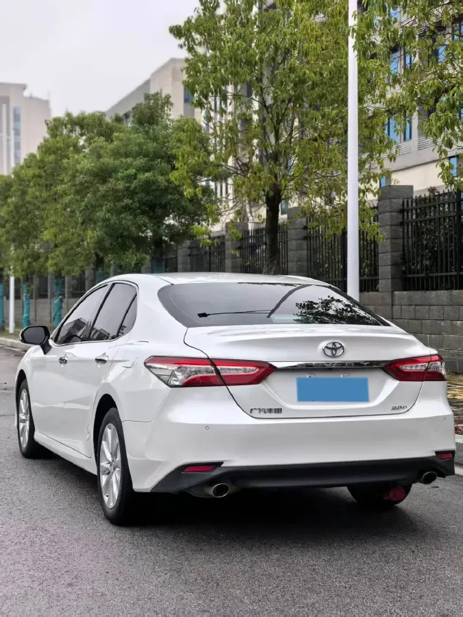 2019 Toyota Camry 2.0L 178HP L4 CVT,autocango,china used car exporter,china ev exporter,chinese used car exporter,chinese used ev exporter