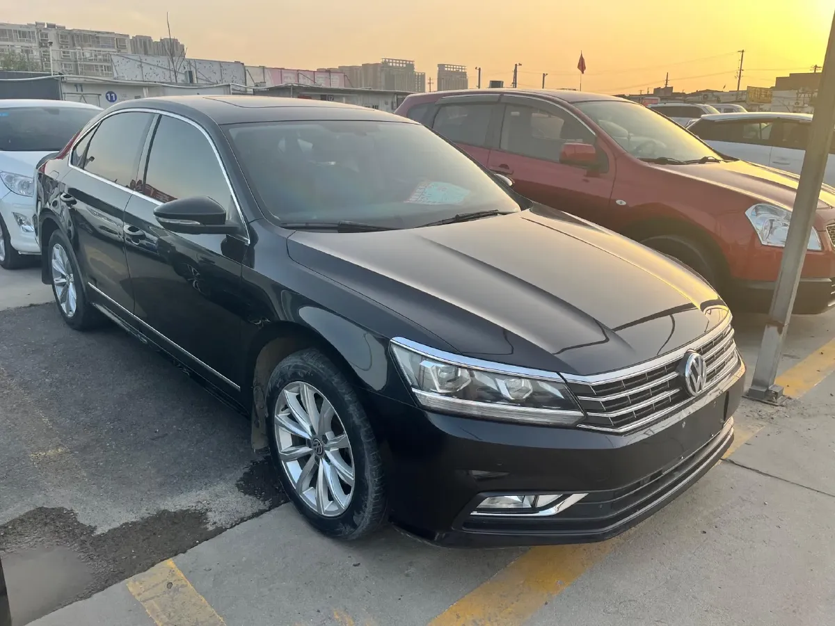 2017 Volkswagen Passat 1.8T 180HP L4 7DCT,autocango,china used car exporter,china ev exporter,chinese used car exporter,chinese used ev exporter