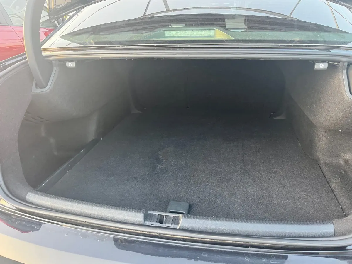 2017 Volkswagen Passat 1.8T 180HP L4 7DCT,autocango,china used car exporter,china ev exporter,chinese used car exporter,chinese used ev exporter