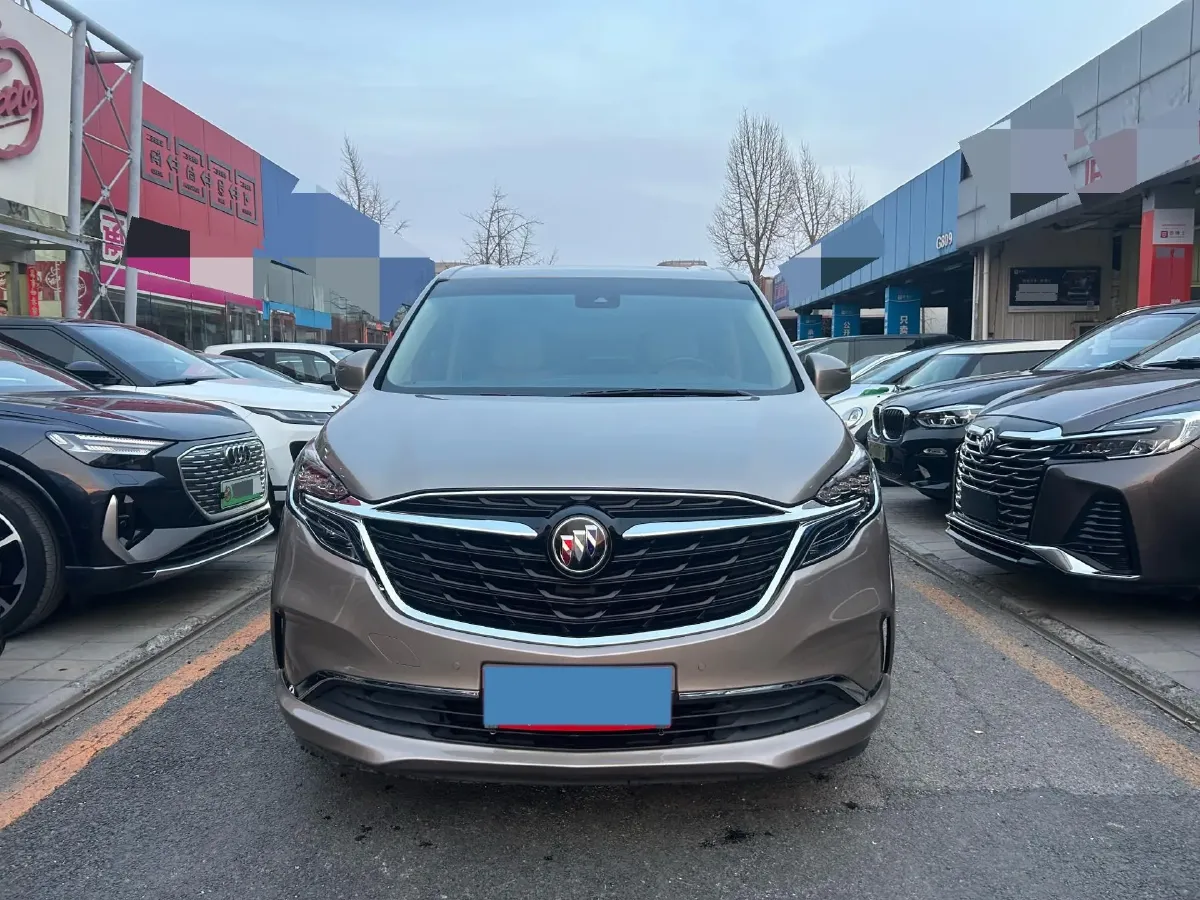 2022 Buick GL8 2.0T 237HP L4 9AT,autocango,china used car exporter,china ev exporter,chinese used car exporter,chinese used ev exporter