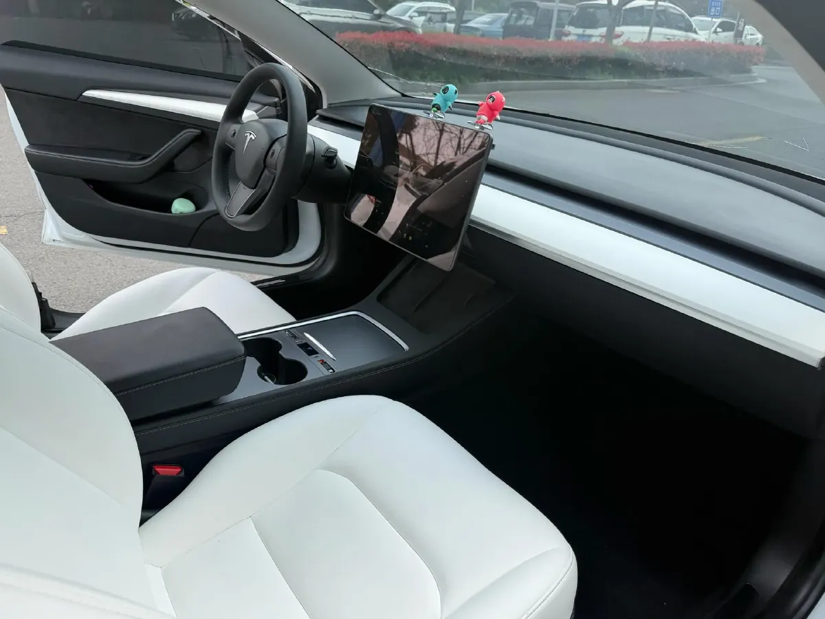 2022 Chevrolet Blazer 2.0T 237HP L4 9AT,autocango,china used car exporter,china ev exporter,chinese used car exporter,chinese used ev exporter