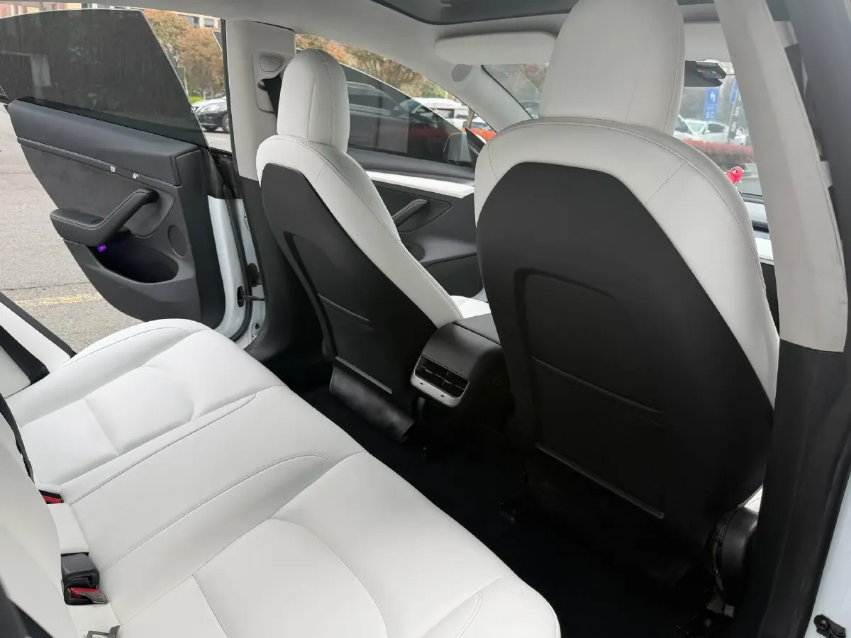 2022 Chevrolet Blazer 2.0T 237HP L4 9AT,autocango,china used car exporter,china ev exporter,chinese used car exporter,chinese used ev exporter