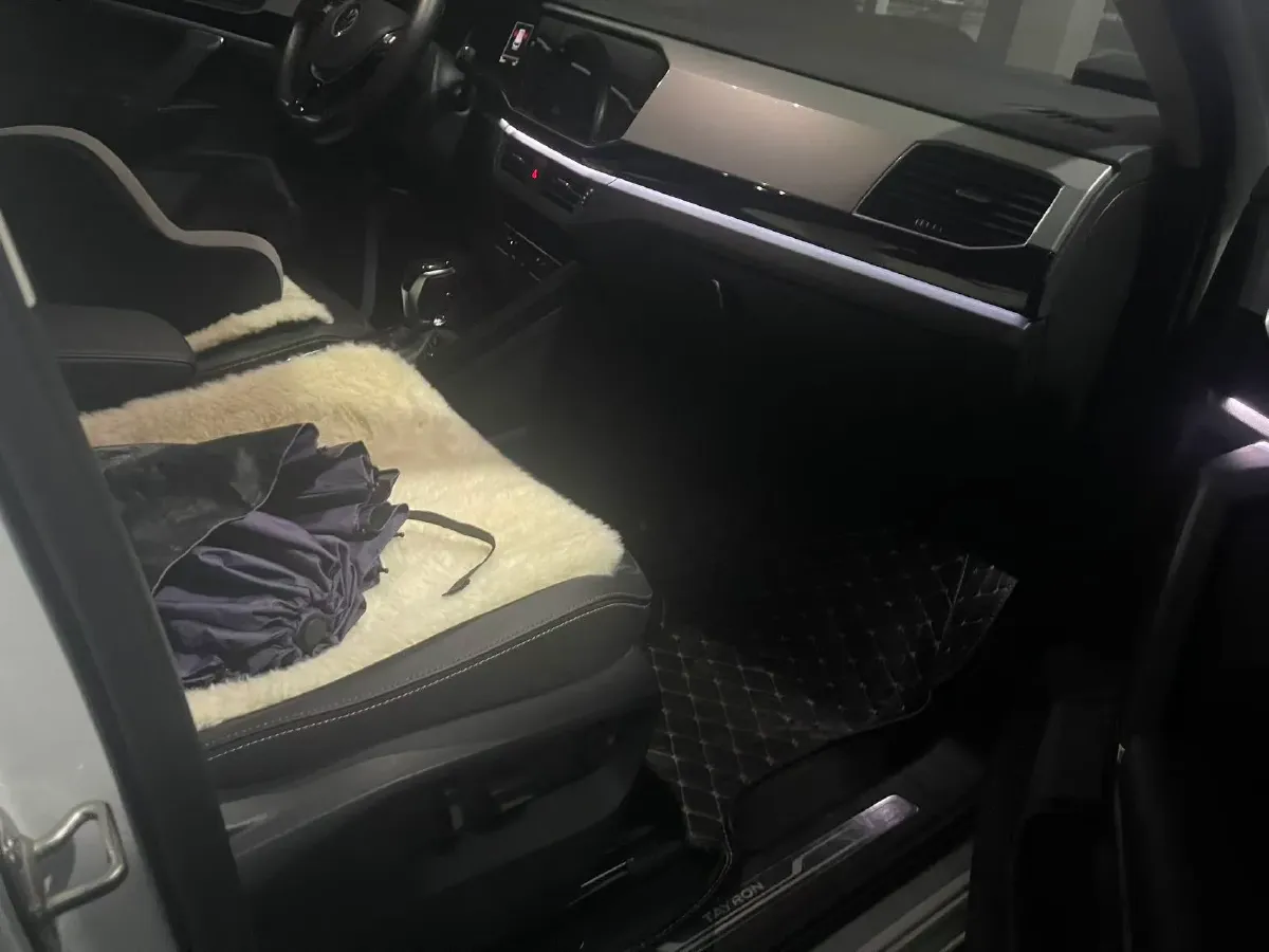 2020 Volkswagen Tayron 2.0T 186HP L4 7DCT,autocango,china used car exporter,china ev exporter,chinese used car exporter,chinese used ev exporter