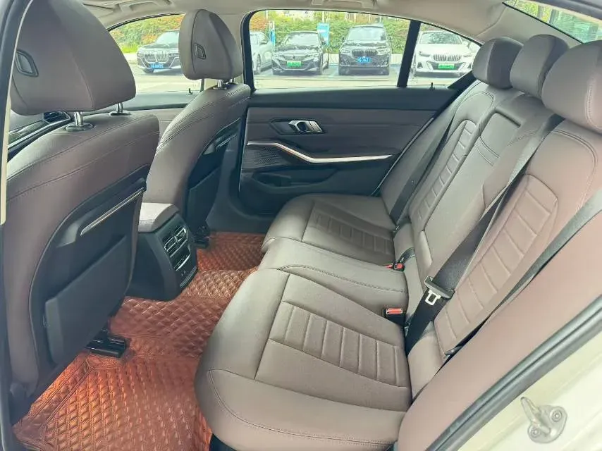 2020 BMW 3 Series 2.0T 184HP L4 8AT,autocango,china used car exporter,china ev exporter,chinese used car exporter,chinese used ev exporter