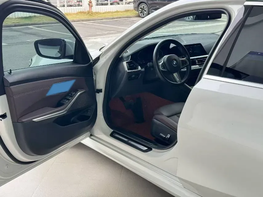2020 BMW 3 Series 2.0T 184HP L4 8AT,autocango,china used car exporter,china ev exporter,chinese used car exporter,chinese used ev exporter