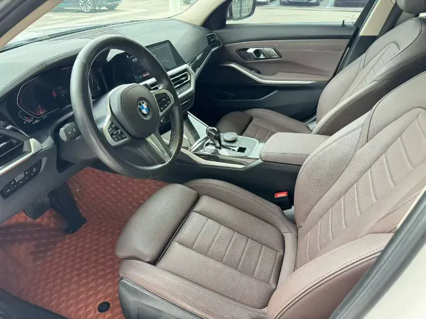 2020 BMW 3 Series 2.0T 184HP L4 8AT,autocango,china used car exporter,china ev exporter,chinese used car exporter,chinese used ev exporter