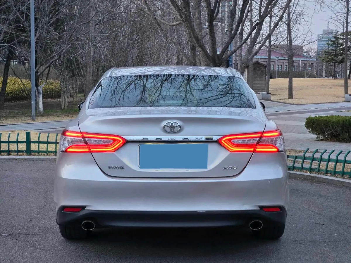 2018 Toyota Camry 2.0L 169HP L4 6AT,autocango,china used car exporter,china ev exporter,chinese used car exporter,chinese used ev exporter