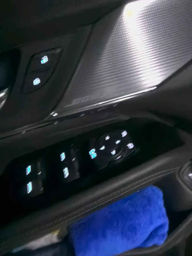 2021 Cadillac CT4 2.0T 237HP L4 8AT,autocango,china used car exporter,china ev exporter,chinese used car exporter,chinese used ev exporter