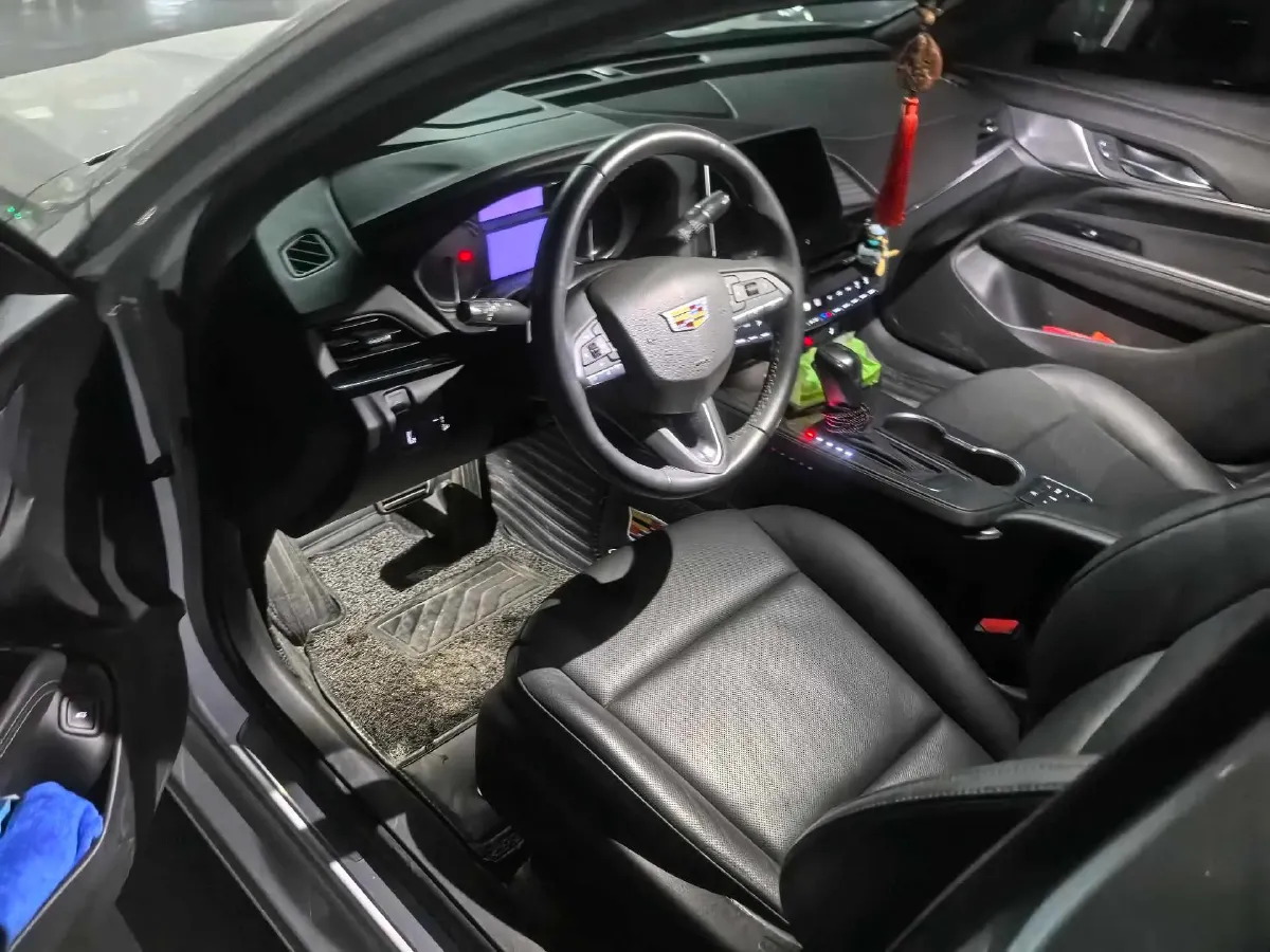 2021 Cadillac CT4 2.0T 237HP L4 8AT,autocango,china used car exporter,china ev exporter,chinese used car exporter,chinese used ev exporter