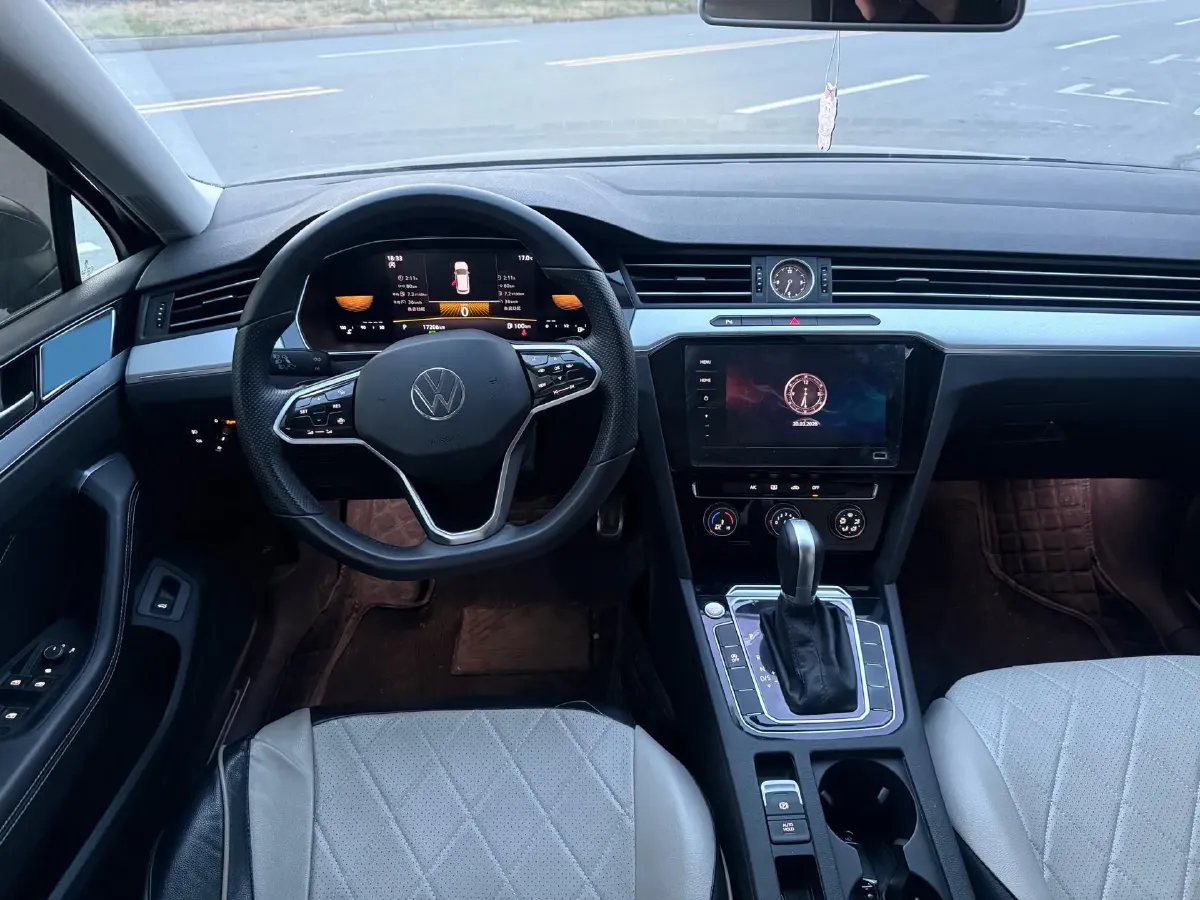 2023 Volkswagen Magotan 1.4T 150HP L4 7DCT,autocango,china used car exporter,china ev exporter,chinese used car exporter,chinese used ev exporter