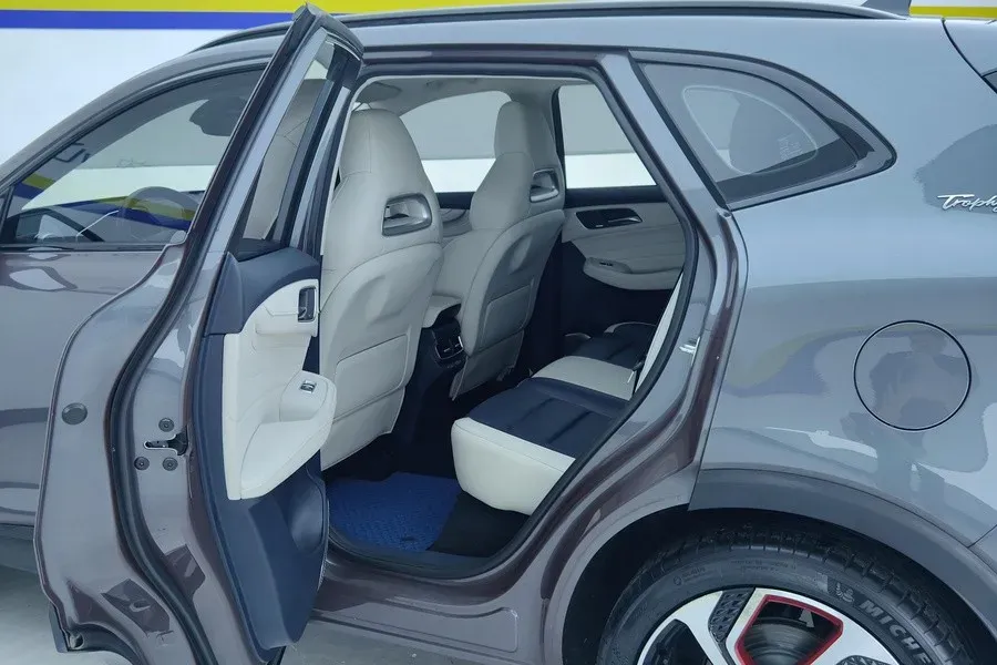 2021 MG Pilot 2.0T 231HP L4 6DCT,autocango,china used car exporter,china ev exporter,chinese used car exporter,chinese used ev exporter