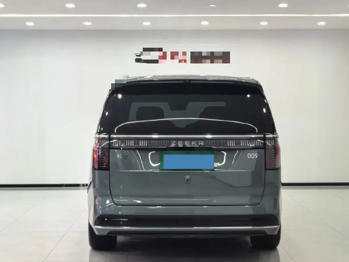 2024 Zeekr 009 BEV 108KWH,autocango,china used car exporter,china ev exporter,chinese used car exporter,chinese used ev exporter