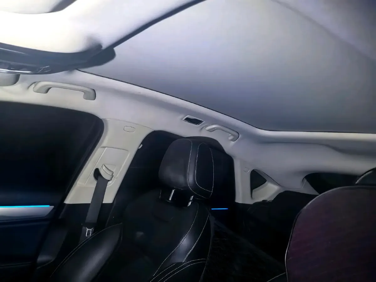 2020 Roewe RX5 1.5T 169HP L4 7DCT,autocango,china used car exporter,china ev exporter,chinese used car exporter,chinese used ev exporter