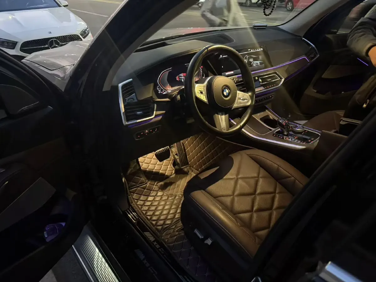 2022 BMW X5 2.0T 245HP L4 8AT,autocango,china used car exporter,china ev exporter,chinese used car exporter,chinese used ev exporter