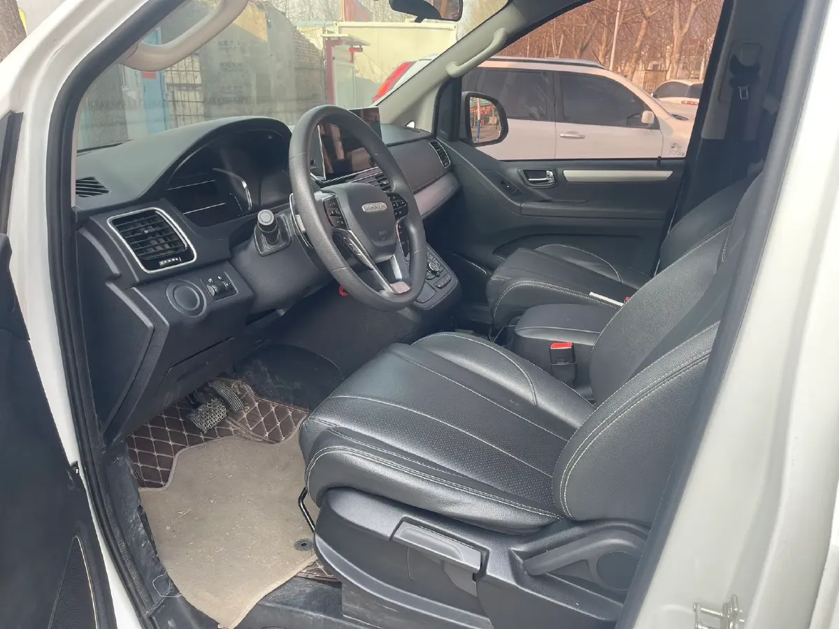 2023 MAXUS G20 2.0T 261HP L4 8AT,autocango,china used car exporter,china ev exporter,chinese used car exporter,chinese used ev exporter