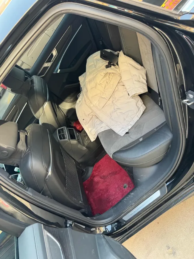 2024 Audi A6L 2.0T 245HP L4 7DCT,autocango,china used car exporter,china ev exporter,chinese used car exporter,chinese used ev exporter