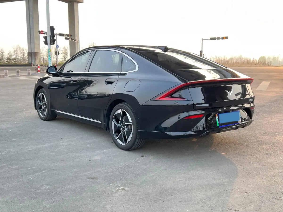 2025 WuLing XingGuang BEV,autocango,china used car exporter,china ev exporter,chinese used car exporter,chinese used ev exporter