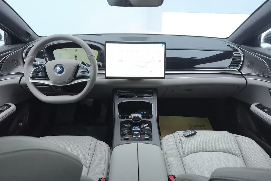 2025 BYD Han BEV 85.44KWH,autocango,china used car exporter,china ev exporter,chinese used car exporter,chinese used ev exporter