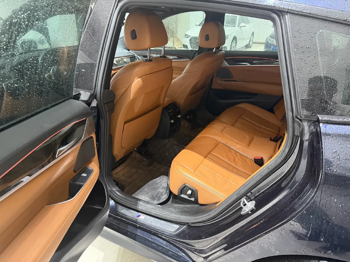 2019 BMW 6 Series GT 2.0T 258HP L4 8AT,autocango,china used car exporter,china ev exporter,chinese used car exporter,chinese used ev exporter