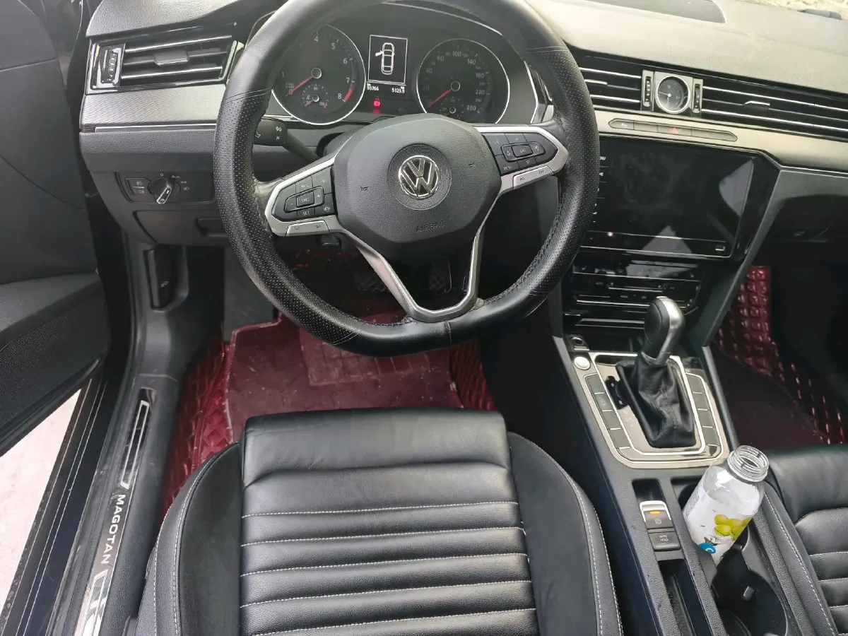 2020 Volkswagen Magotan 2.0T 186HP L4 7DCT,autocango,china used car exporter,china ev exporter,chinese used car exporter,chinese used ev exporter