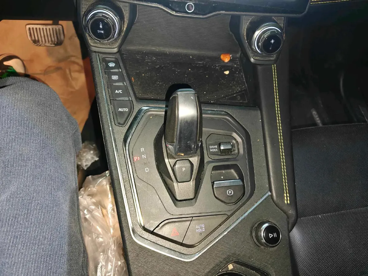 2020 LYNK&CO 05 2.0T 254HP L4 8AT,autocango,china used car exporter,china ev exporter,chinese used car exporter,chinese used ev exporter