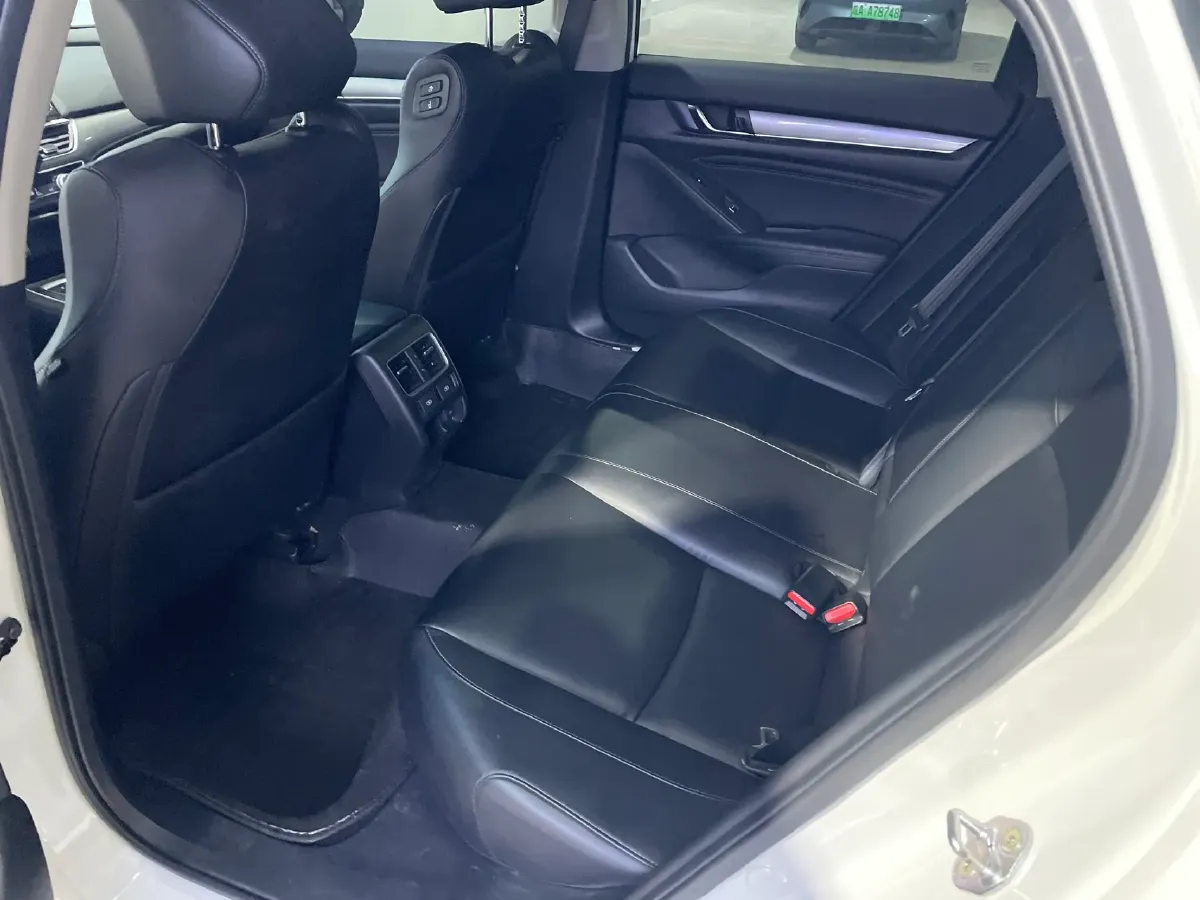 2018 Honda Accord 2.0L 146HP L4 E-CVT Hybrid,autocango,china used car exporter,china ev exporter,chinese used car exporter,chinese used ev exporter