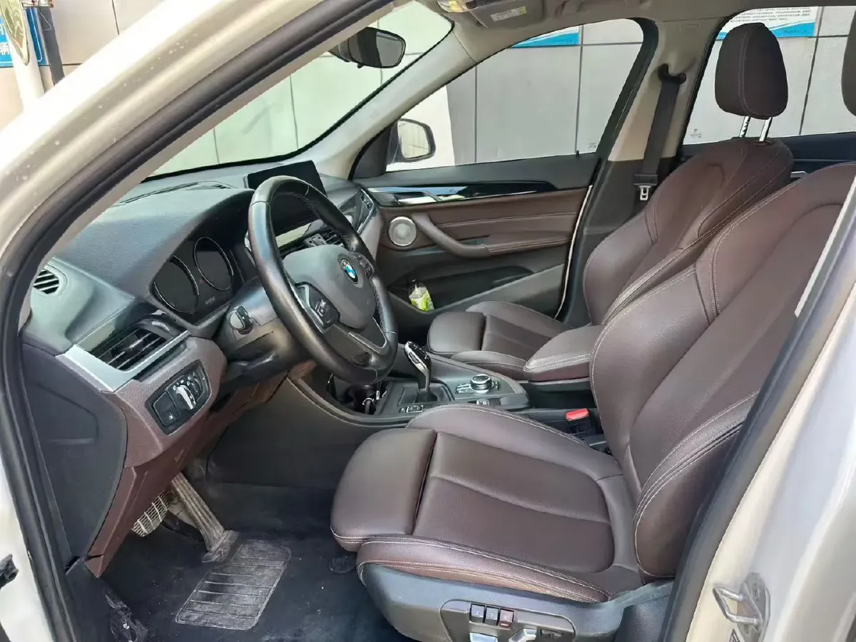 2022 BMW X1 1.5T 140HP L3 7DCT,autocango,china used car exporter,china ev exporter,chinese used car exporter,chinese used ev exporter