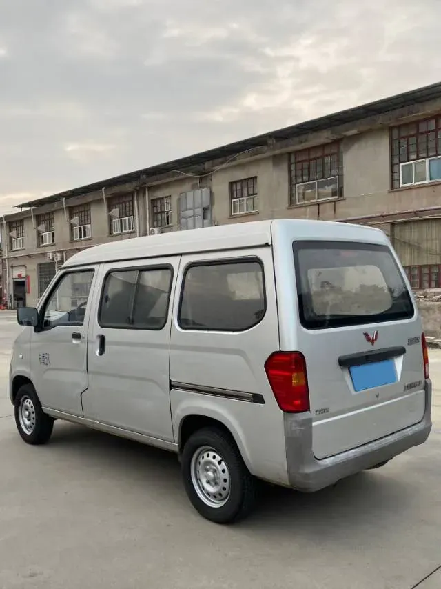 2019 WuLing ZhiGuang 1.2L 82HP L4 5MT,autocango,china used car exporter,china ev exporter,chinese used car exporter,chinese used ev exporter