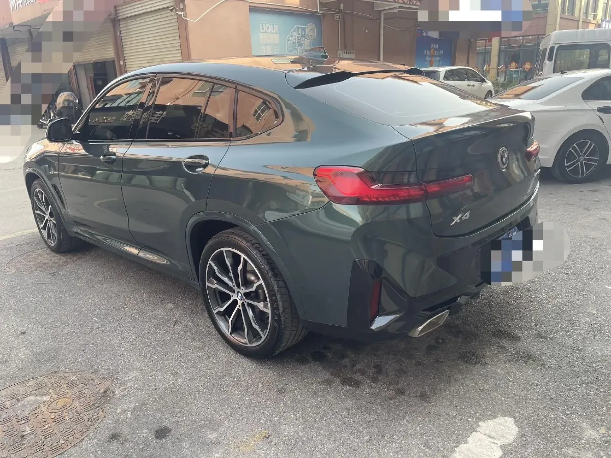 2022 BMW X4 2.0T 245HP L4 8AT,autocango,china used car exporter,china ev exporter,chinese used car exporter,chinese used ev exporter