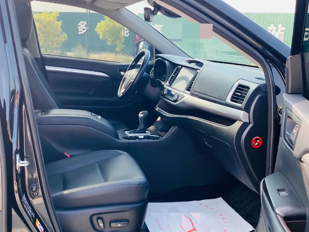 2019 Lincoln MKC 2.0T 203HP L4 6AT,autocango,china used car exporter,china ev exporter,chinese used car exporter,chinese used ev exporter