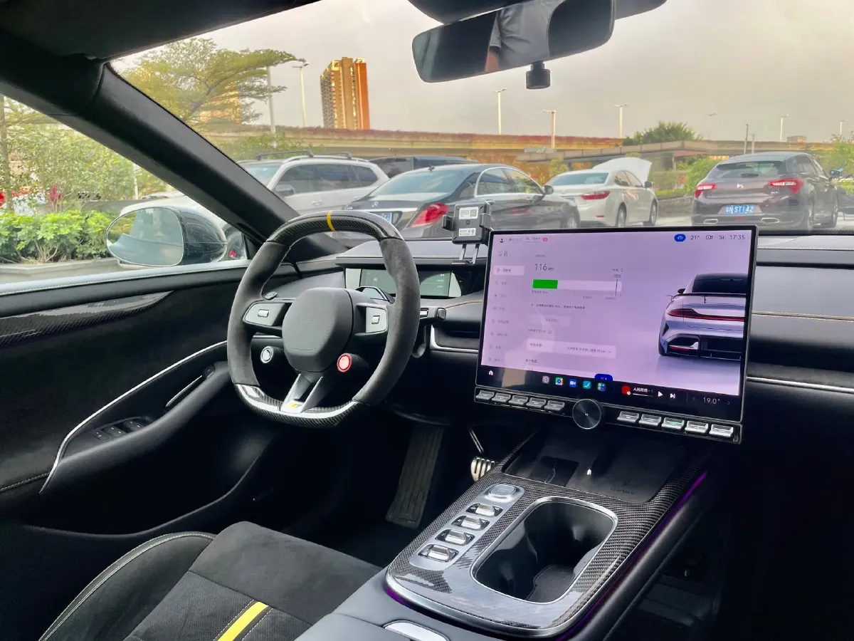 2025 MI SU7 Ultra BEV 93.7KWH,autocango,china used car exporter,china ev exporter,chinese used car exporter,chinese used ev exporter