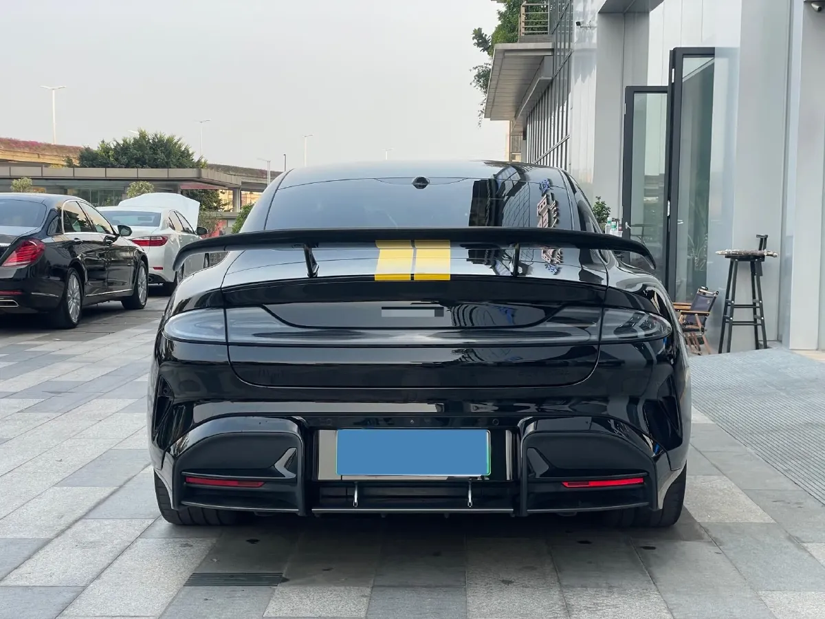 2025 MI SU7 Ultra BEV 93.7KWH,autocango,china used car exporter,china ev exporter,chinese used car exporter,chinese used ev exporter