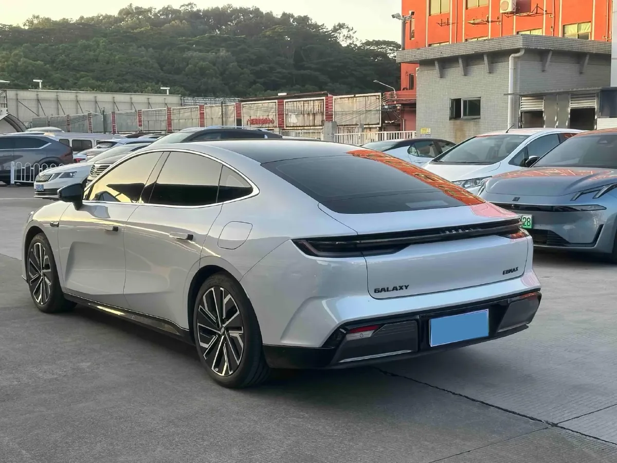 2025 MAXUS InterstellarX 2.5T 224HP L4 8AT,autocango,china used car exporter,china ev exporter,chinese used car exporter,chinese used ev exporter