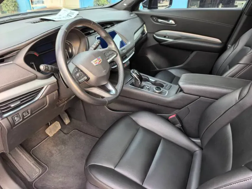 2021 Cadillac XT4 2.0T 237HP L4 9AT,autocango,china used car exporter,china ev exporter,chinese used car exporter,chinese used ev exporter