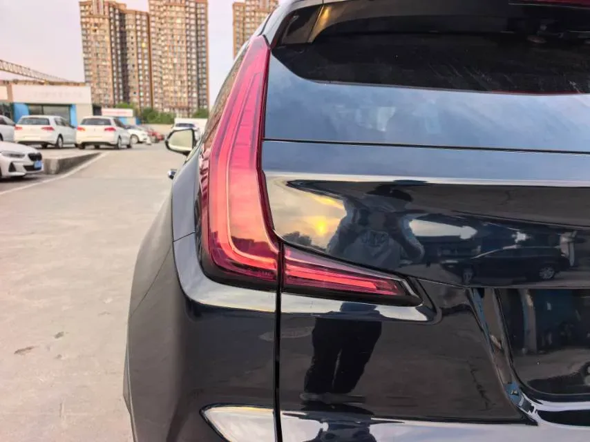 2021 Cadillac XT4 2.0T 237HP L4 9AT,autocango,china used car exporter,china ev exporter,chinese used car exporter,chinese used ev exporter