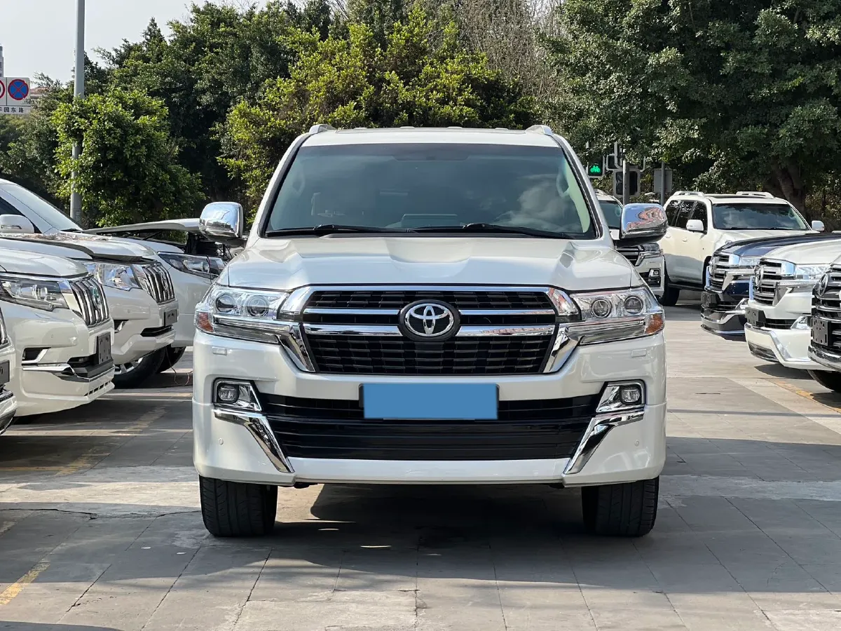 2019 Chevrolet Trax 1.0T 125HP L3 6AT,autocango,china used car exporter,china ev exporter,chinese used car exporter,chinese used ev exporter