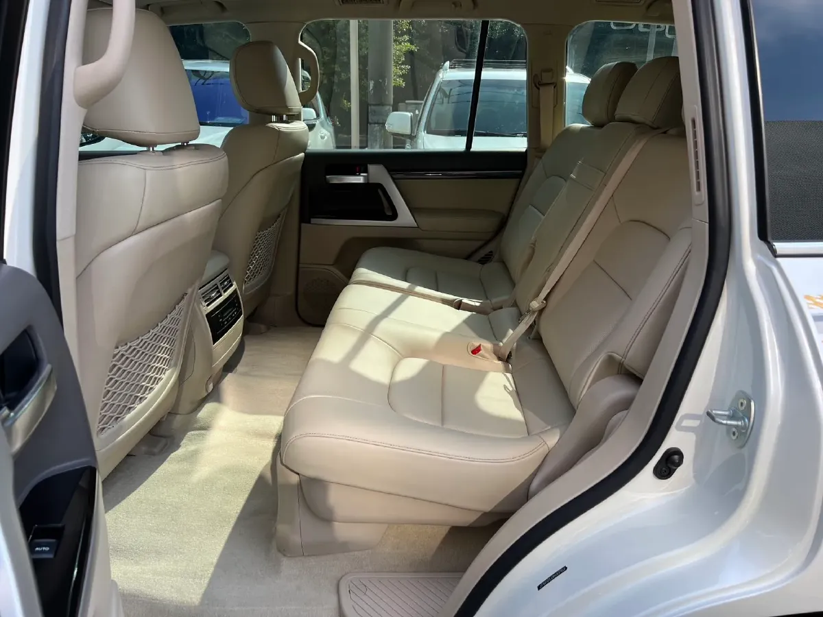 2019 Chevrolet Trax 1.0T 125HP L3 6AT,autocango,china used car exporter,china ev exporter,chinese used car exporter,chinese used ev exporter