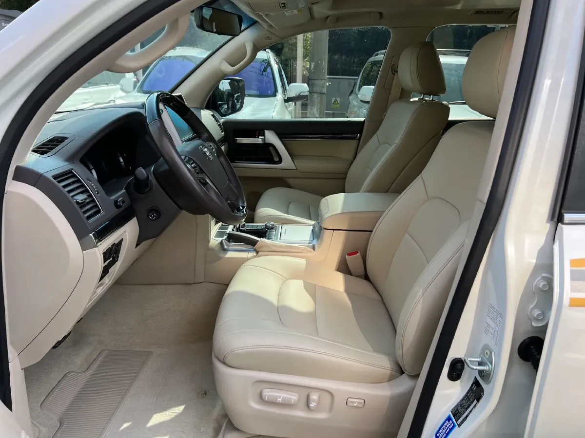 2019 Chevrolet Trax 1.0T 125HP L3 6AT,autocango,china used car exporter,china ev exporter,chinese used car exporter,chinese used ev exporter