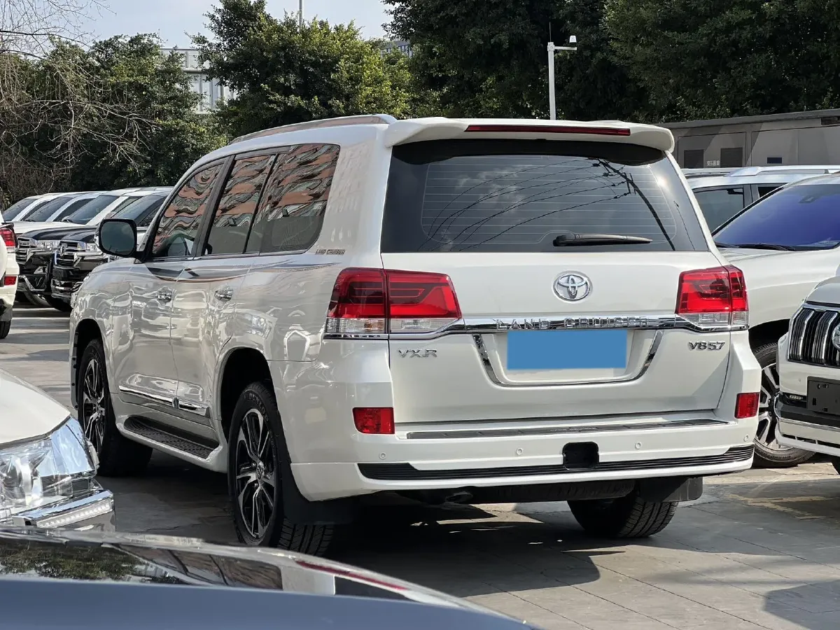 2019 Chevrolet Trax 1.0T 125HP L3 6AT,autocango,china used car exporter,china ev exporter,chinese used car exporter,chinese used ev exporter