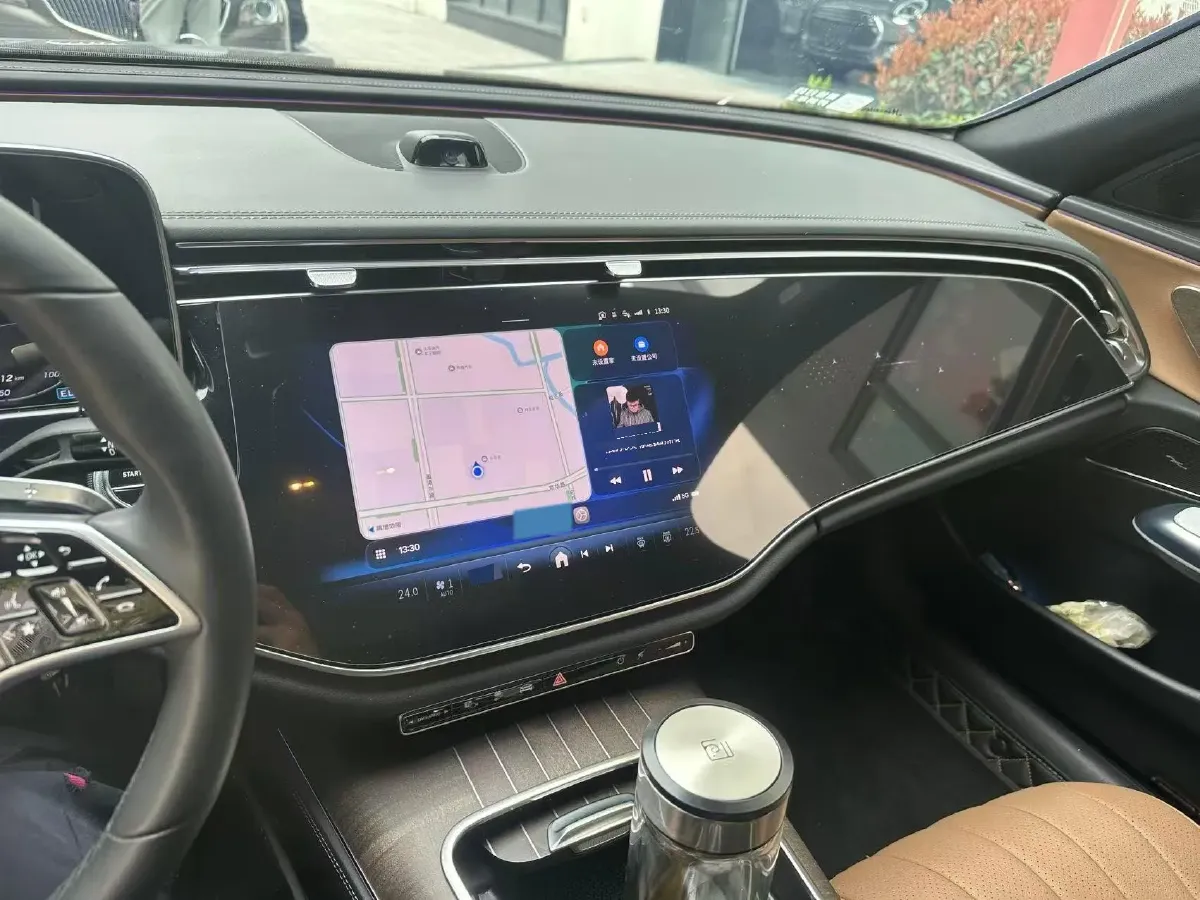 2024 Mercedes-Benz E Class 2.0T 204HP L4 9AT PHEV 25.4KWH,autocango,china used car exporter,china ev exporter,chinese used car exporter,chinese used ev exporter