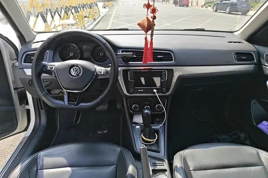 2017 Buick Excelle 1.5L 114HP L4 6AT,autocango,china used car exporter,china ev exporter,chinese used car exporter,chinese used ev exporter