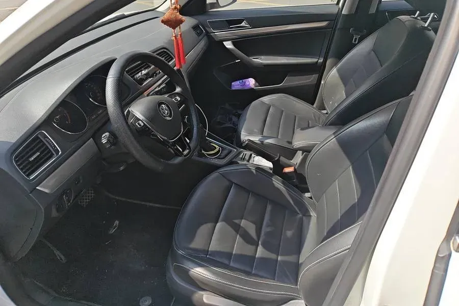 2017 Buick Excelle 1.5L 114HP L4 6AT,autocango,china used car exporter,china ev exporter,chinese used car exporter,chinese used ev exporter