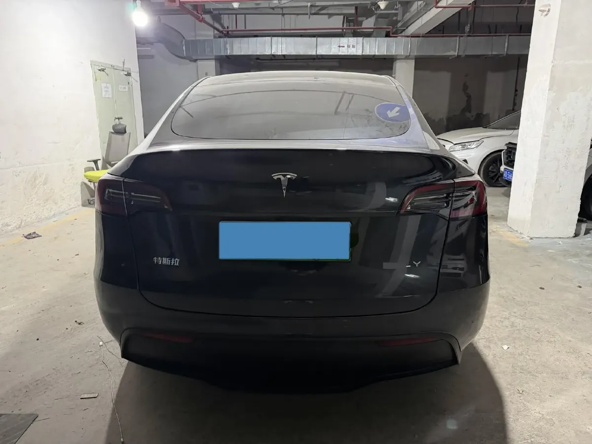 2024 Tesla Model Y BEV 78.4KWH,autocango,china used car exporter,china ev exporter,chinese used car exporter,chinese used ev exporter