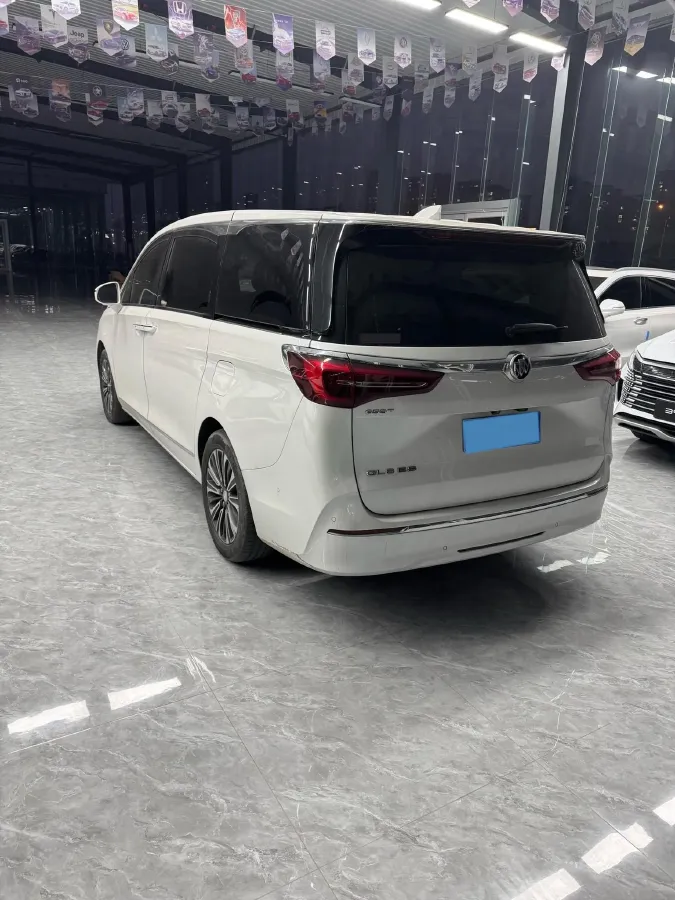 2021 Buick GL8 2.0T 237HP L4 9AT,autocango,china used car exporter,china ev exporter,chinese used car exporter,chinese used ev exporter