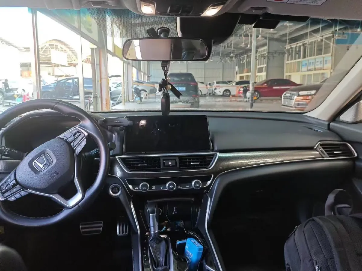 2022 Honda Accord 1.5T 194HP L4 CVT,autocango,china used car exporter,china ev exporter,chinese used car exporter,chinese used ev exporter