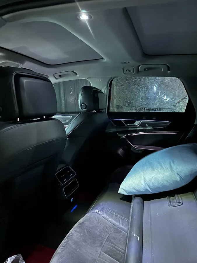 2021 Audi A6 3.0T 340HP V6 7DCT,autocango,china used car exporter,china ev exporter,chinese used car exporter,chinese used ev exporter