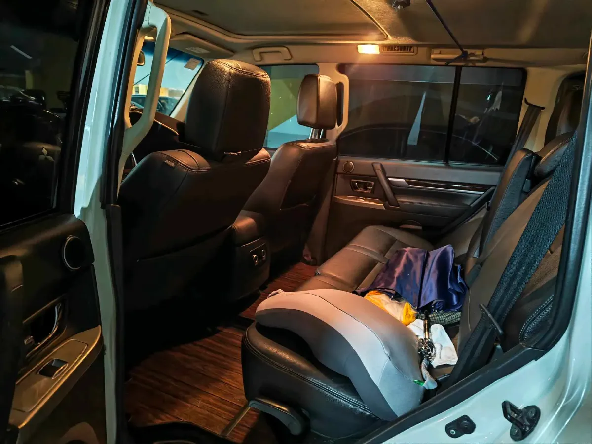 2017 Honda Jade 1.8L 141HP L4 5AT,autocango,china used car exporter,china ev exporter,chinese used car exporter,chinese used ev exporter